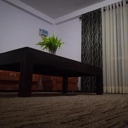 Готель Elevate 360 Holiday Bungalow Нувара-Елія Екстер'єр фото