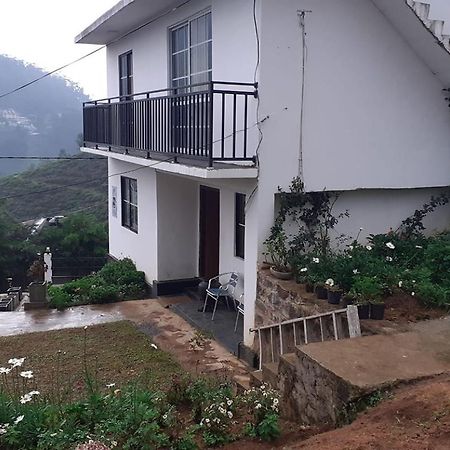 Готель Elevate 360 Holiday Bungalow Нувара-Елія Екстер'єр фото